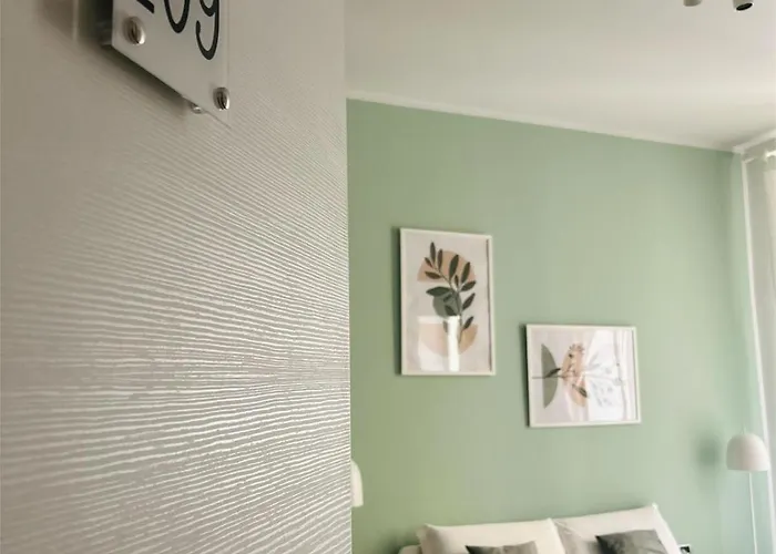 Ad 111 Coladirienzo - By Ad 4* Rome